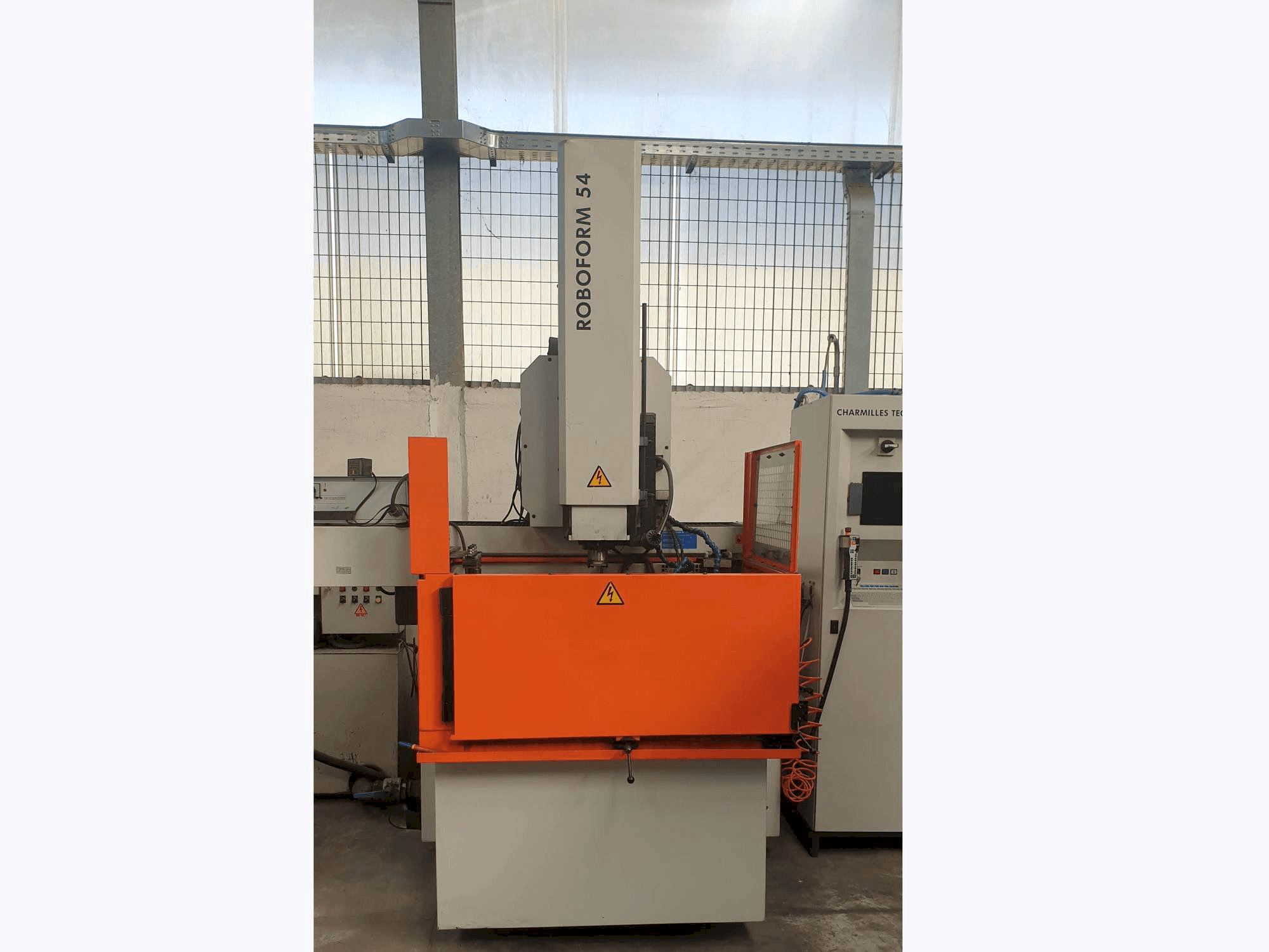 Vista Frontal da CHARMILLES ROBOFORM 54 máquina