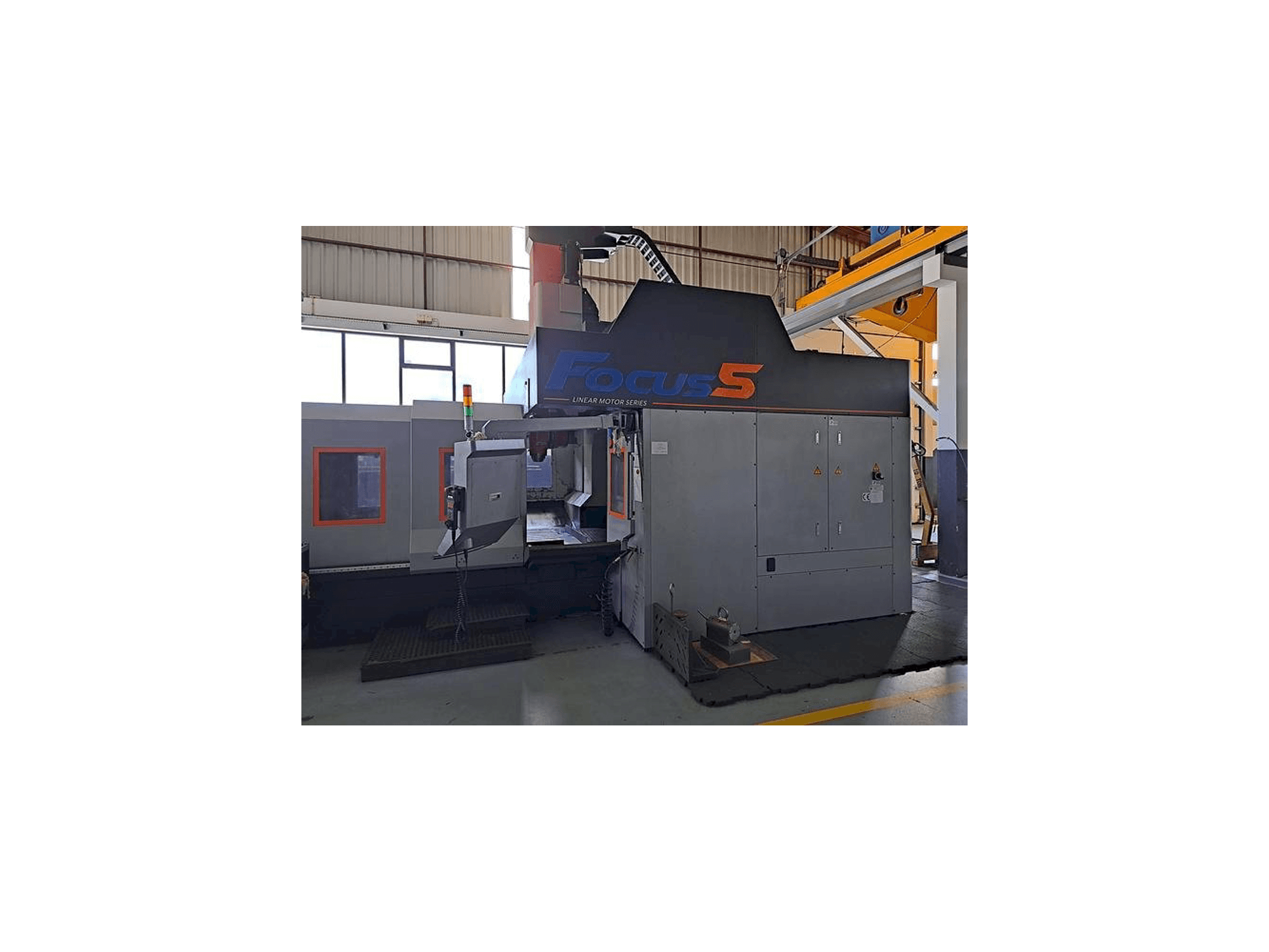 Vista Frontal da KEN Focus5 2022 máquina