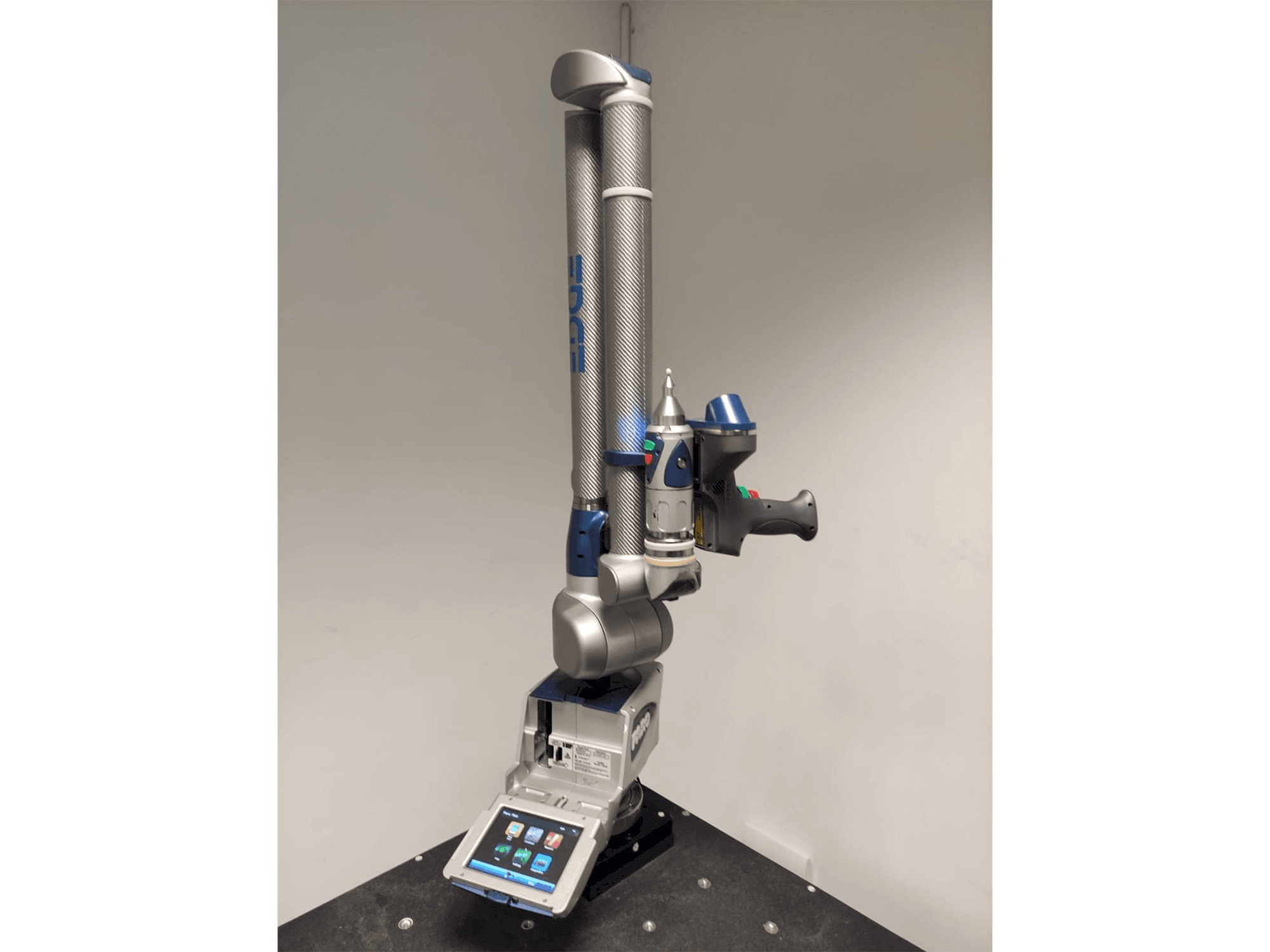 Vista Frontal da Faro Edge ScanArm 2.7 máquina