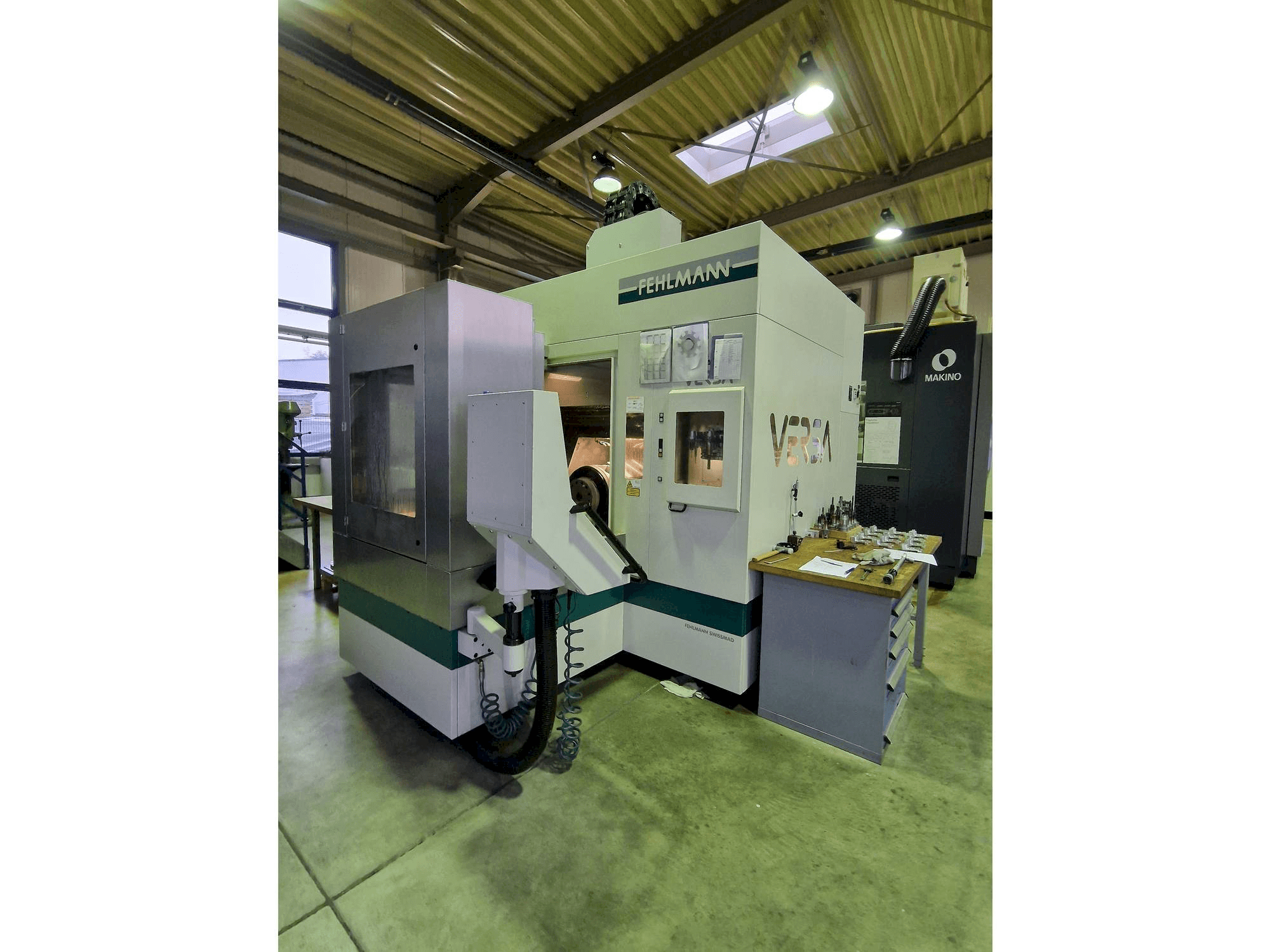 Vista Frontal da FEHLMANN Versa P825 máquina