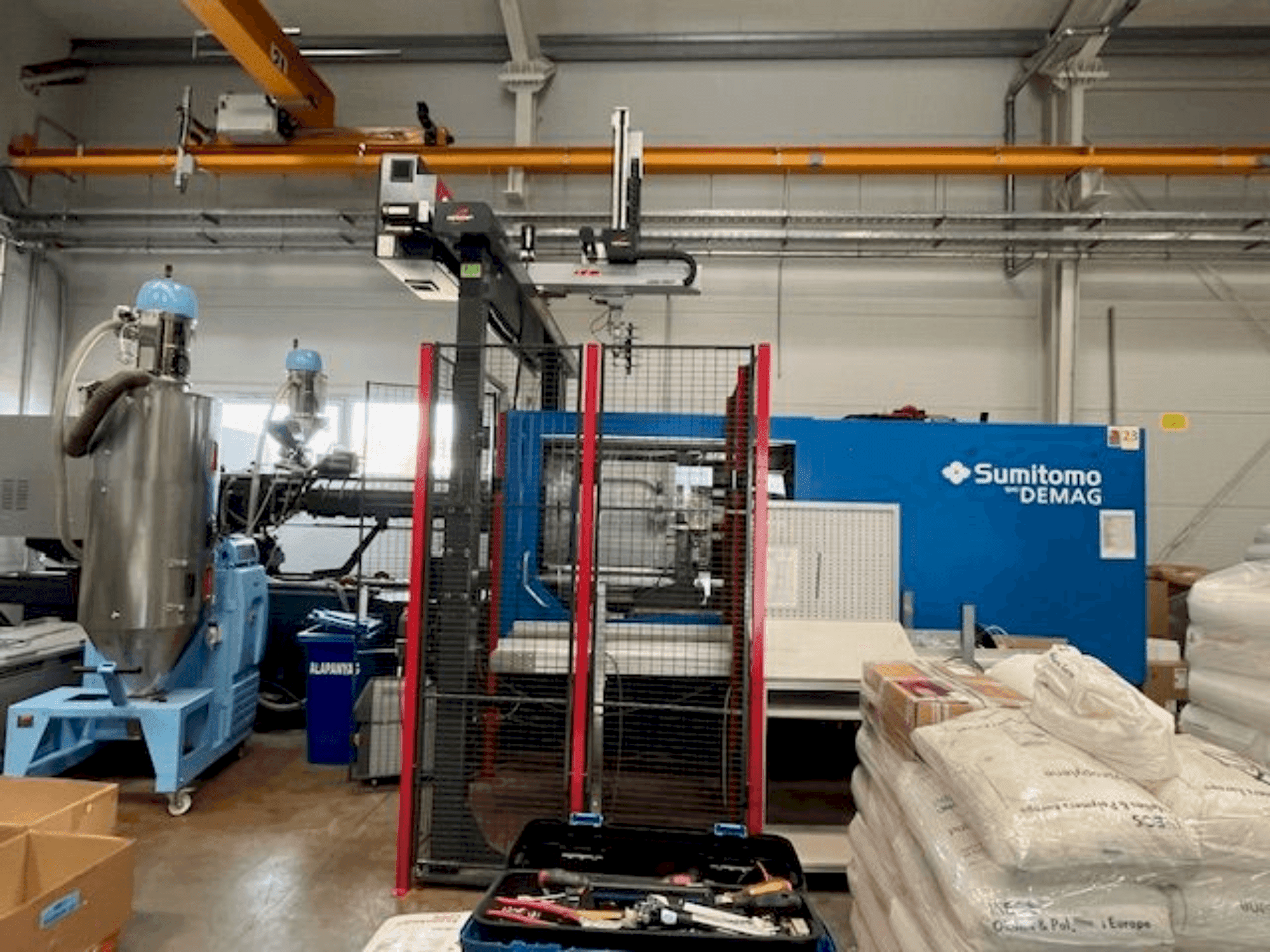 Vista Frontal da SUMITOMO SHI DEMAG IntElect2 500/920-2200 máquina