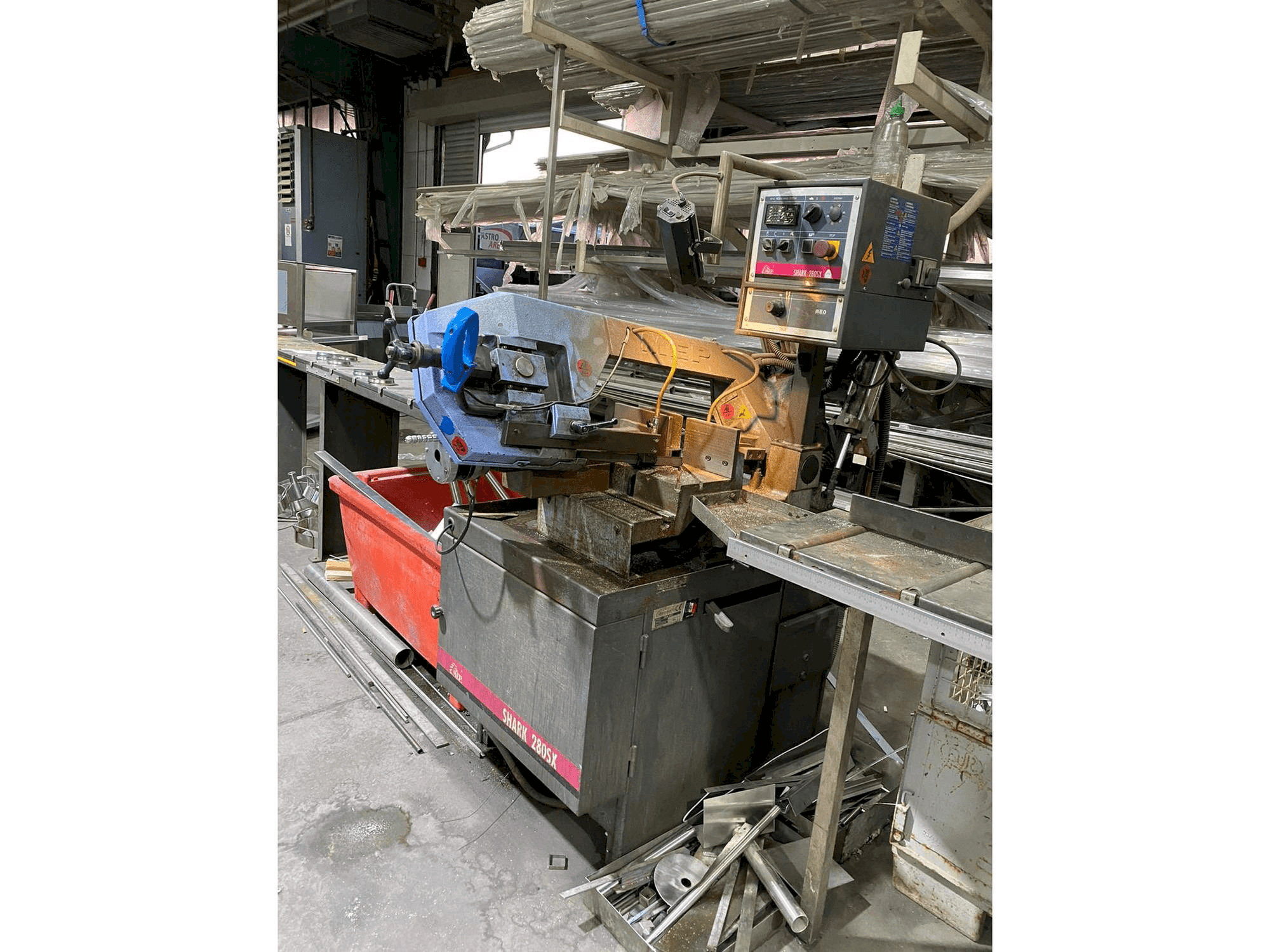 Vista Frontal da Nisshinbo MAP-750 máquina