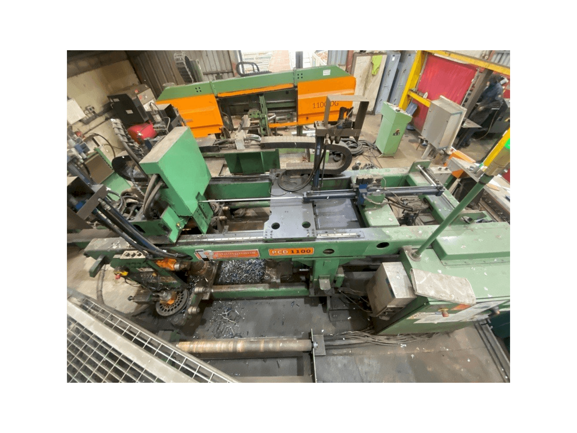Vista Frontal da Peddinghaus PCD 1100 máquina