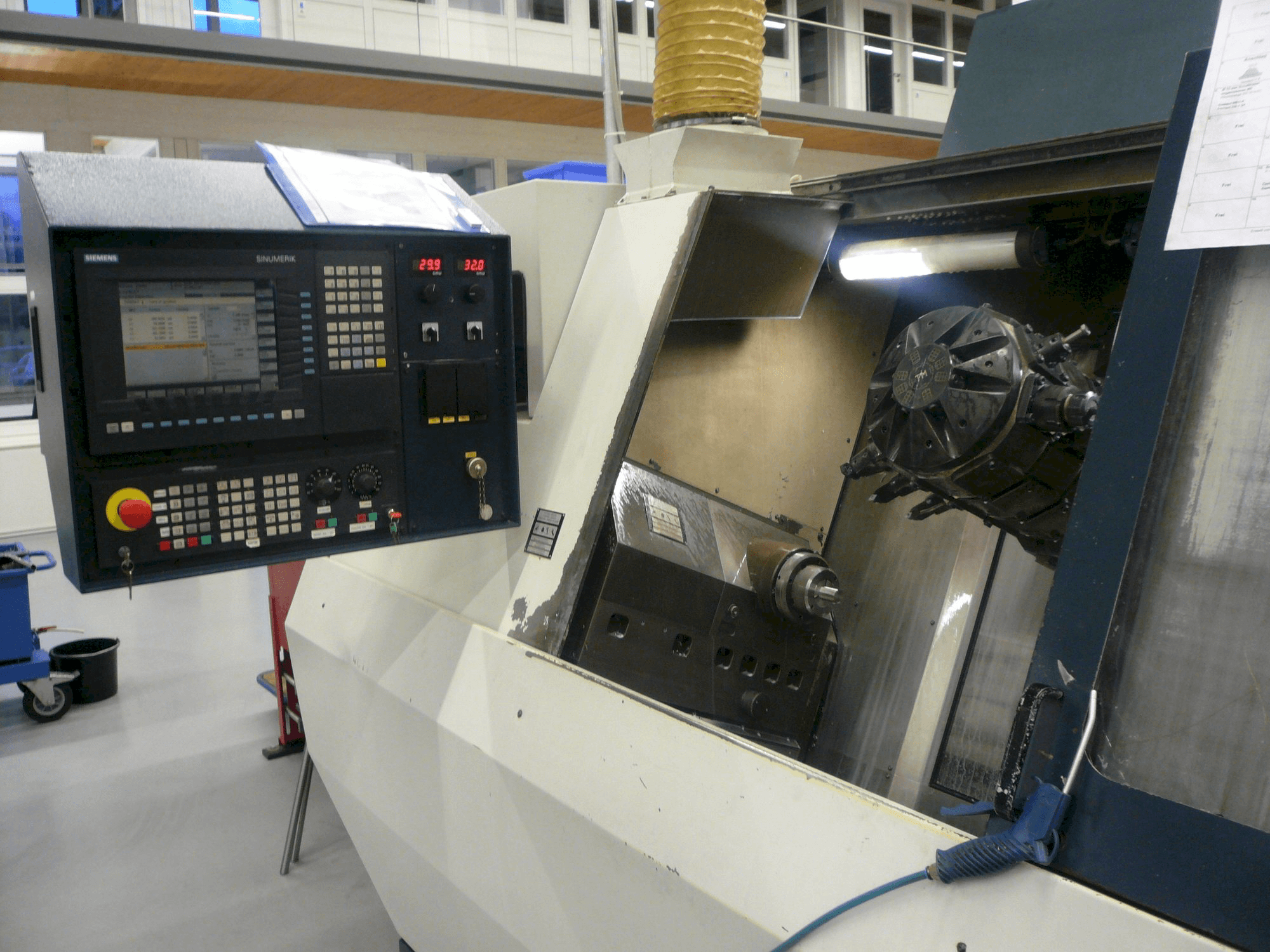 Vista Frontal da SPINNER TM máquina