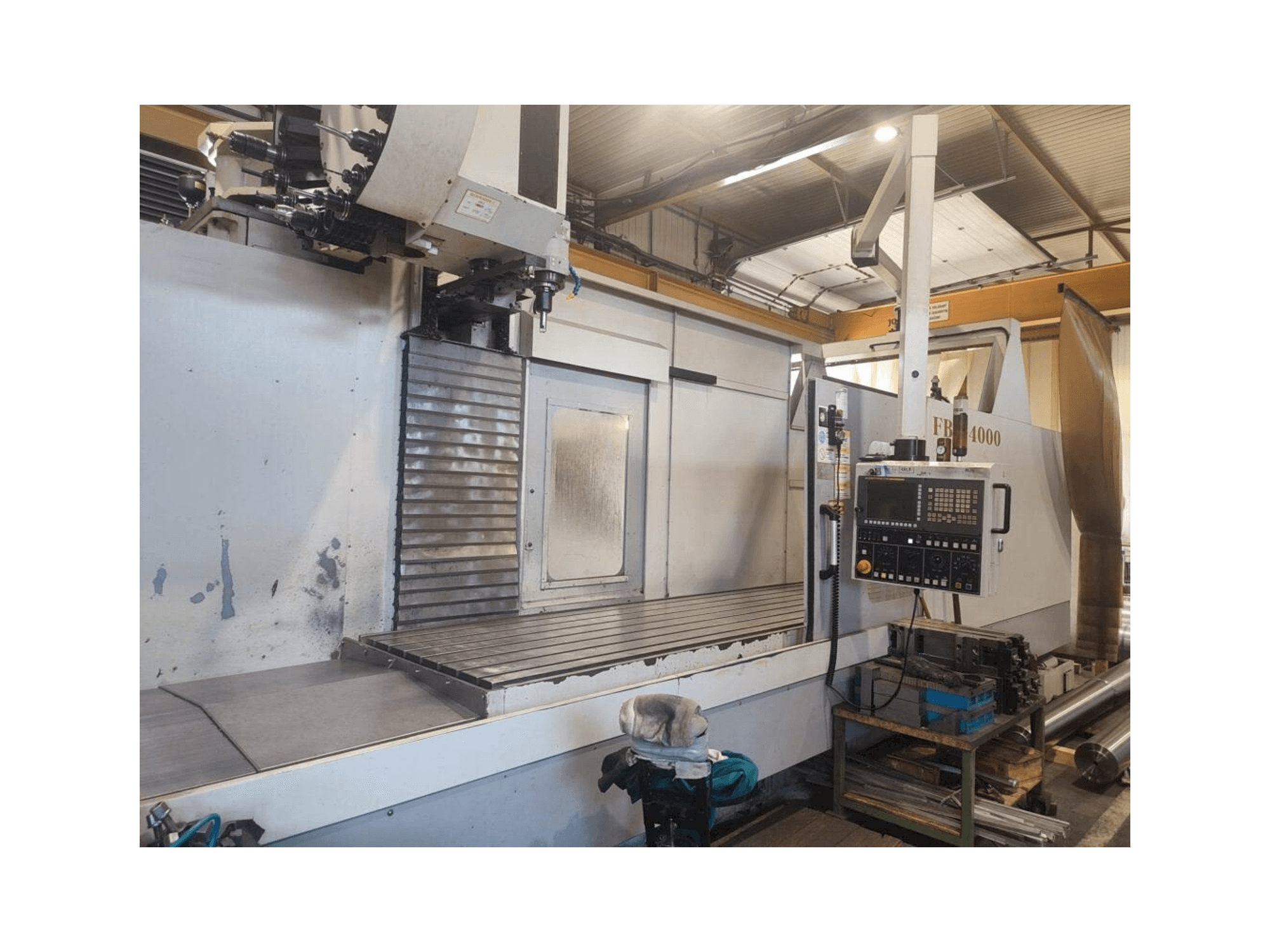 Vista Frontal da Eumach FBE-4000 máquina