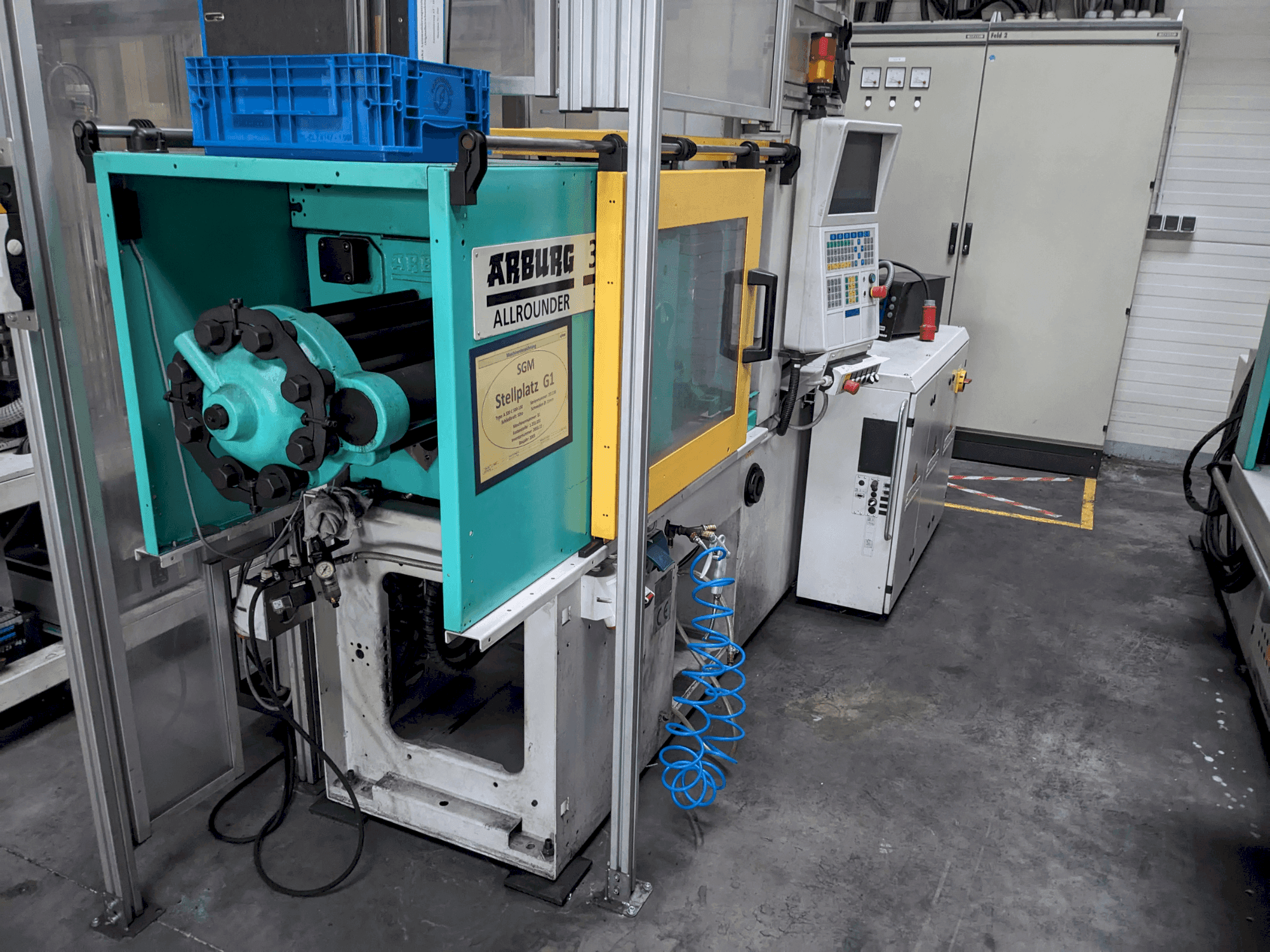 Vista Frontal da Arburg 320 C 500-100 máquina