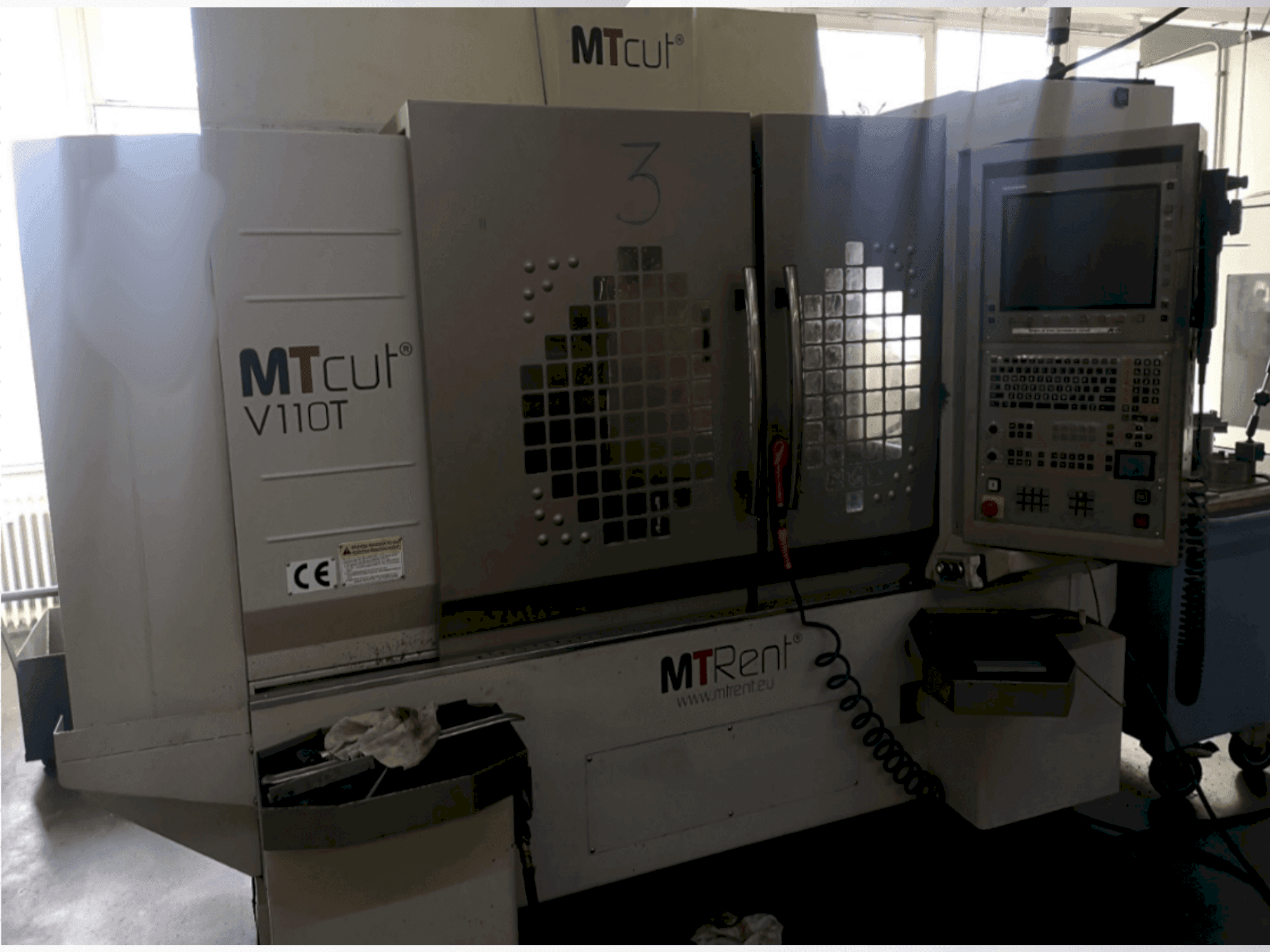 Vista Frontal da MTcut V110T máquina