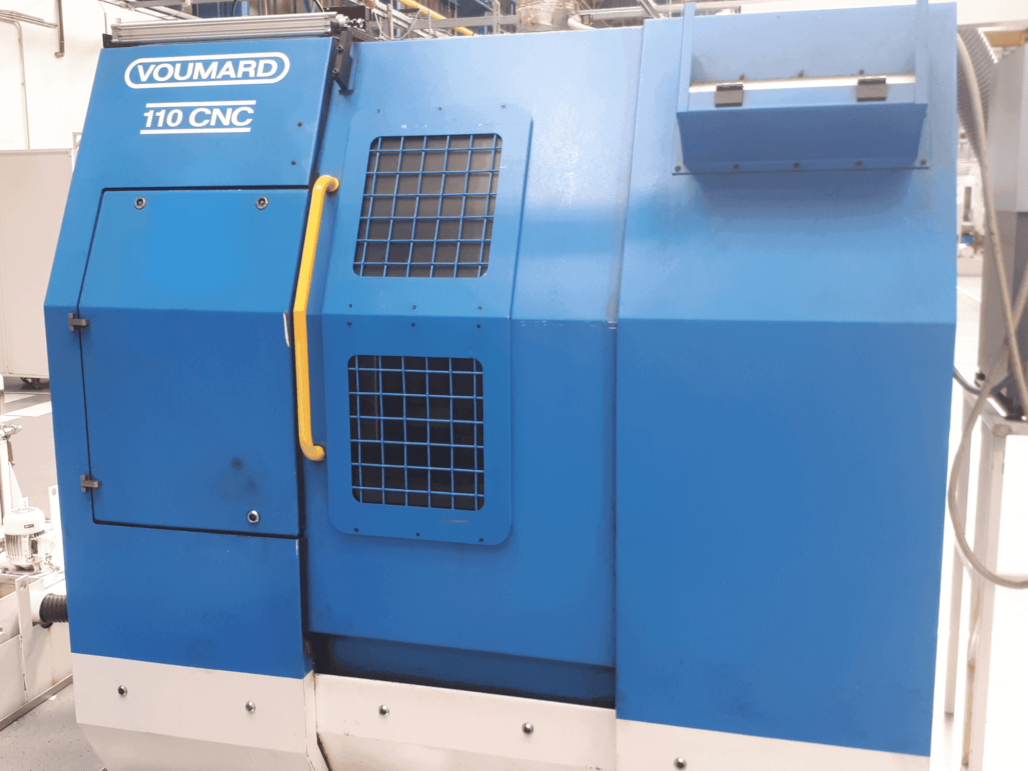 Vista Frontal da VOUMARD 110 CNC T máquina