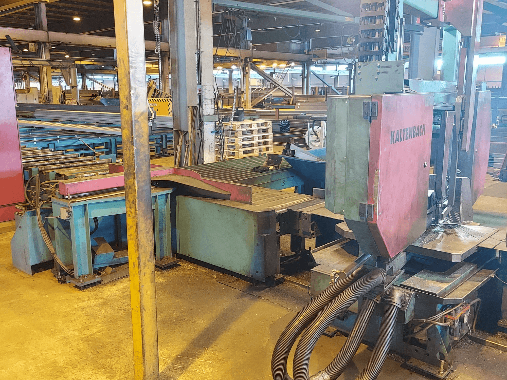 Vista Frontal da KALTENBACH KBS 750DG máquina