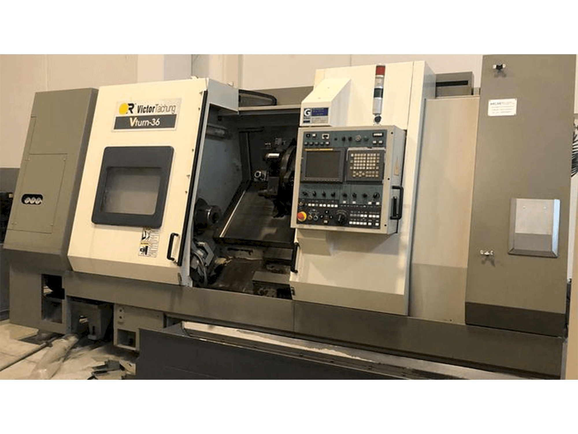 Vista Frontal da Victor V-TURN 36 máquina