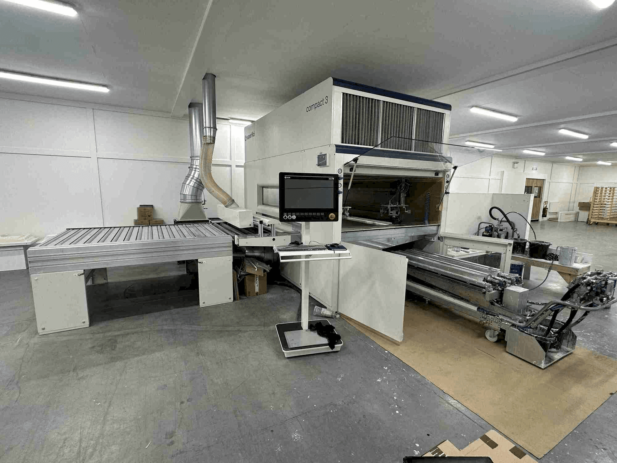 Vista Frontal da SUPERFICI Compact 3 R máquina