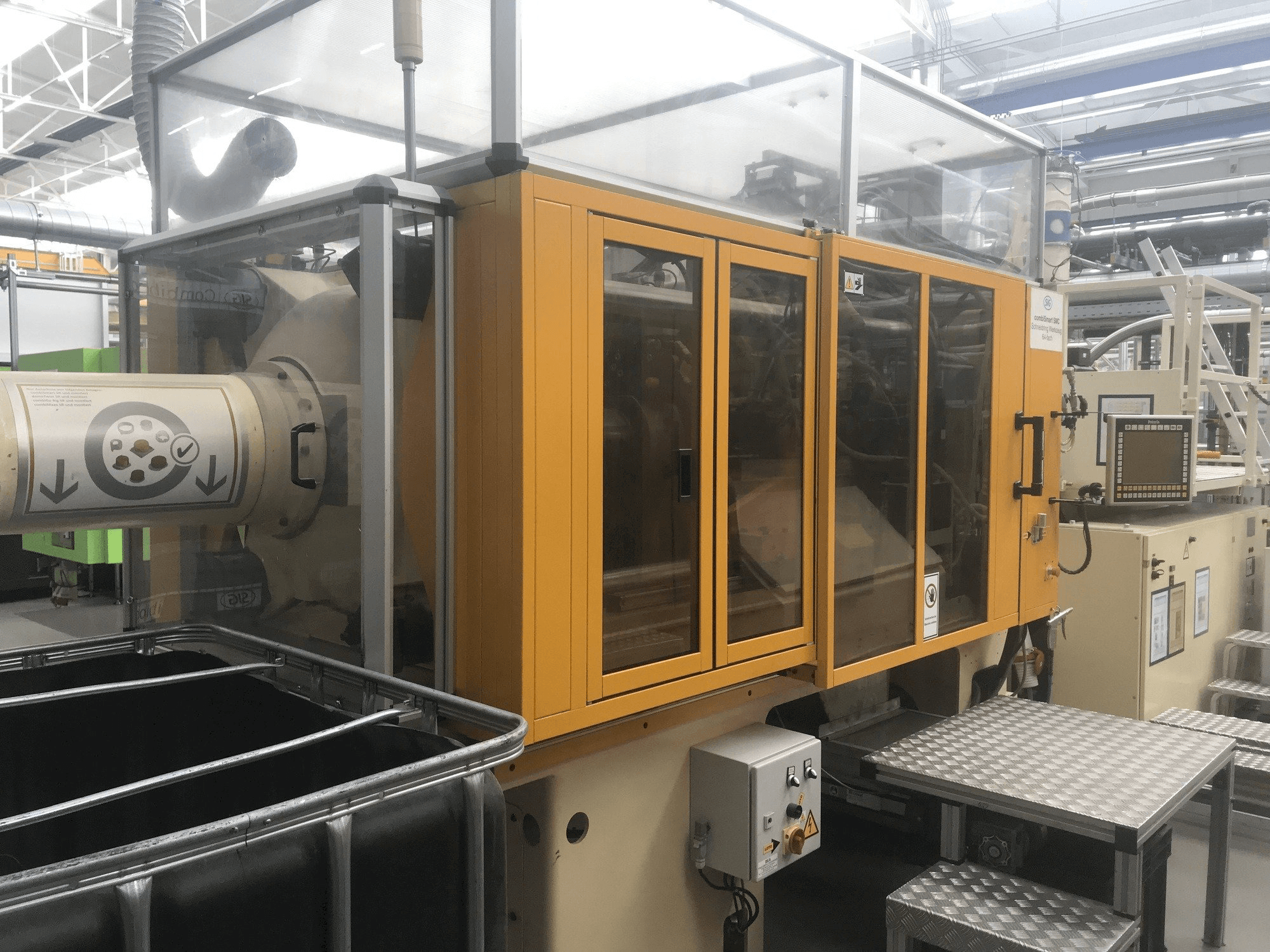 Vista Frontal da Husky H225 RS 45/38 máquina