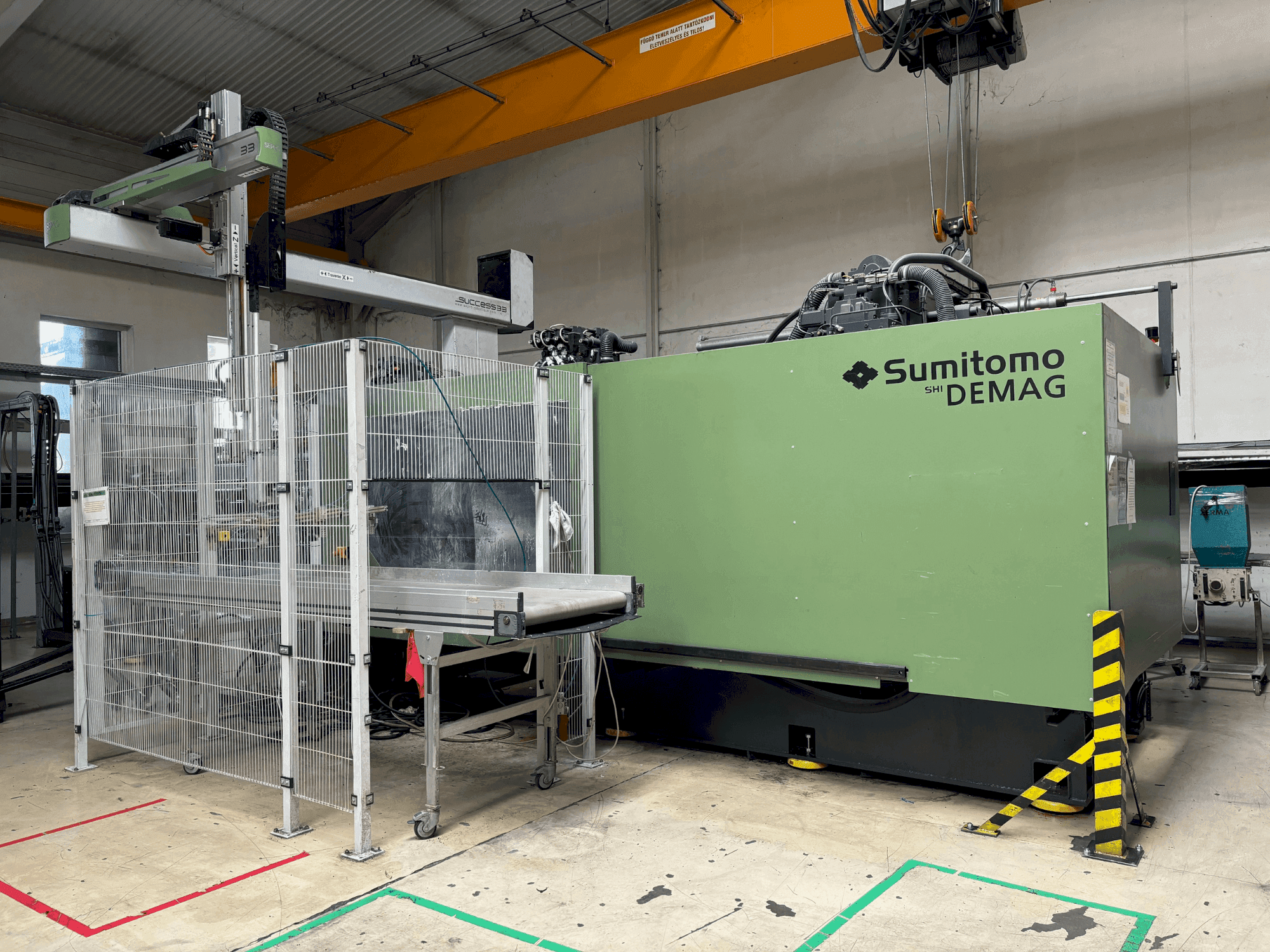 Vista Frontal da SUMITOMO SHI DEMAG Systec 800/1120-6400 máquina