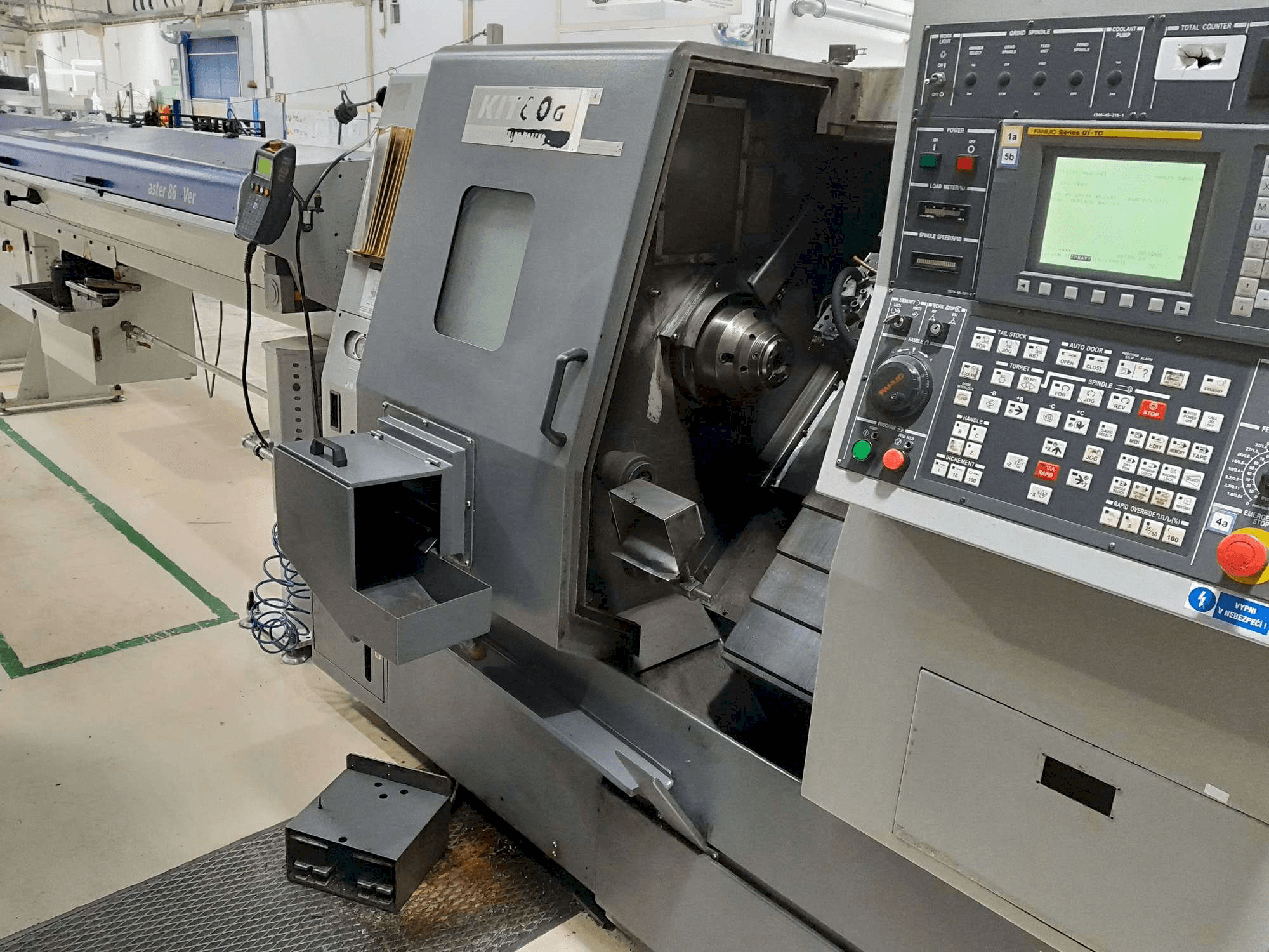 Vista Frontal da Hyundai Kia KIT60G máquina